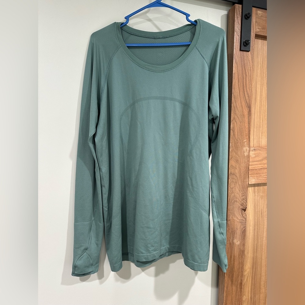 Swiftly tech long sleeve sz 18.  Tidewater teal